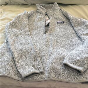 Patagonia Heather Gray Fleece Pullover